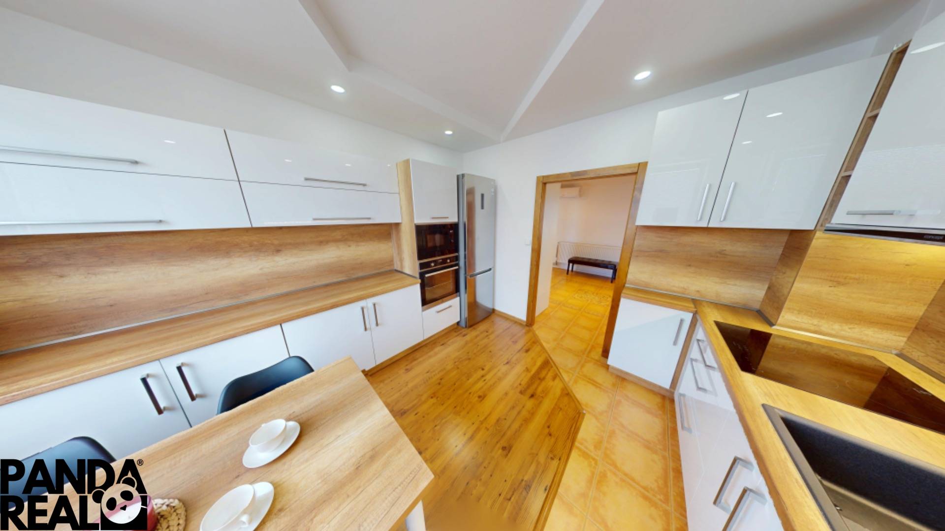 3-izbovy-byt-na-ul-Dr-Adamiho-Topolcany-08172025_114919 - kópia.jpg