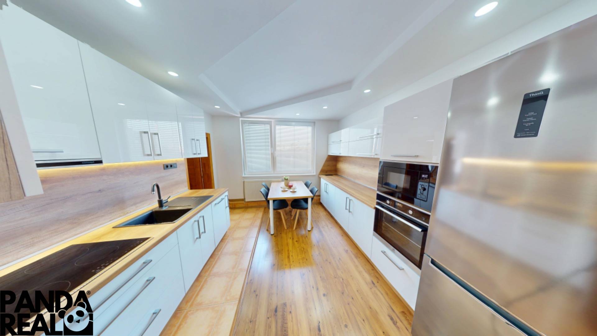 3-izbovy-byt-na-ul-Dr-Adamiho-Topolcany-08172025_114726 - kópia.jpg