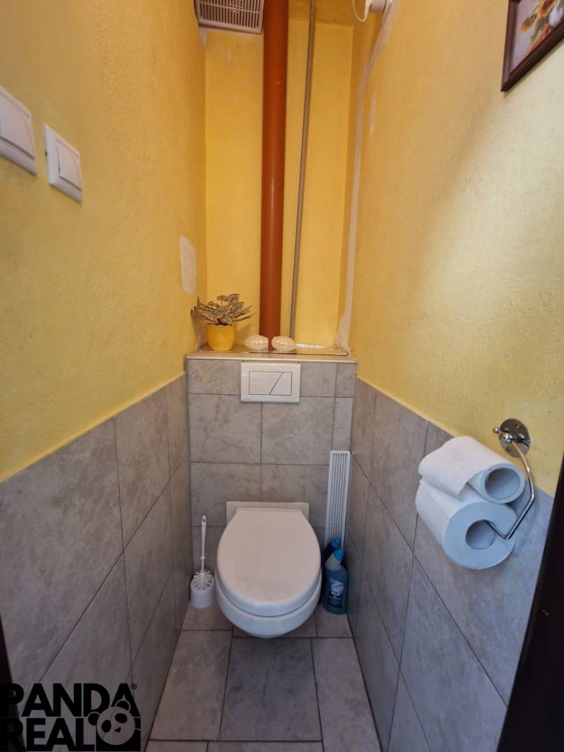 WhatsApp Image 2025-11-26 at 07.21.26.jpeg