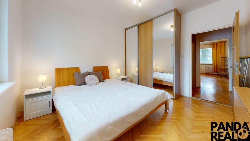 BANSKA-BYSTRICA-Bedroom.jpg